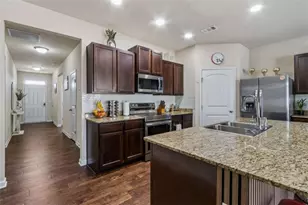 3255 Heatherwood Dr, Gainesville, GA 30507 - Photo 9