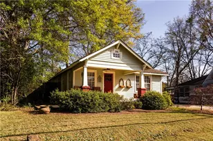 292 S Cherokee, Social Circle, GA 30025 - Photo 3