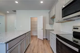 1846 Kingsmere Run Dr, Loganville, GA 30052 - Photo 21