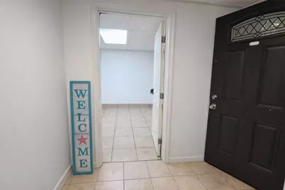 220 Sandy Springs Place #D, Atlanta, GA 30328 - Photo 3