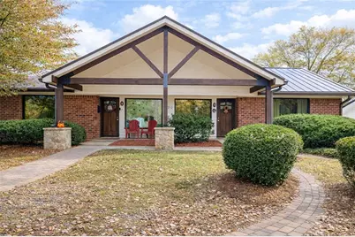 220 Sandy Springs Place #D, Atlanta, GA 30328 - Photo 1