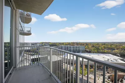 361 17th Street NW #1820, Atlanta, GA 30363 - Photo 1