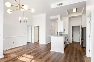 2700 Pine Tree Road NE, Atlanta, GA 30324 - Photo 9