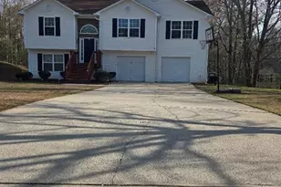 35 Pembroke Pl, Covington, GA 30016 - Photo 1