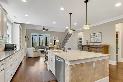 3519 Brookleigh Lane NE, Atlanta, GA 30319 - Photo 11