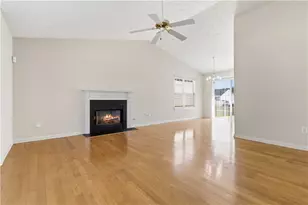 2524 Camrey Ct, Lawrenceville, GA 30044 - Photo 5