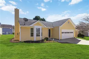 2524 Camrey Ct, Lawrenceville, GA 30044 - Photo 3