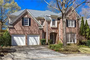 3206 Windsor Lake Dr NE, Atlanta, GA 30319 - Photo 3