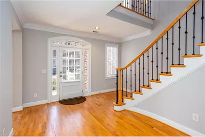 3206 Windsor Lake Drive NE, Atlanta, GA 30319 - Photo 7