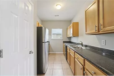 354 Haverhill Lane, Jonesboro, GA 30236 - Photo 11