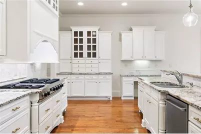 2551 Raintree Drive NE, Atlanta, GA 30345 - Photo 13