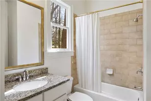 2551 Raintree Dr NE, Atlanta, GA 30345 - Photo 23