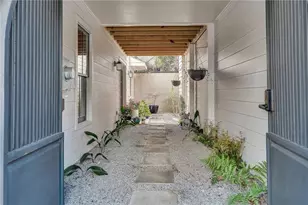 2074 Telfair Cir NE, Atlanta, GA 30324 - Photo 29