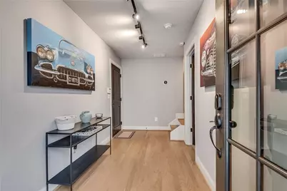 2074 Telfair Circle NE, Atlanta, GA 30324 - Photo 3