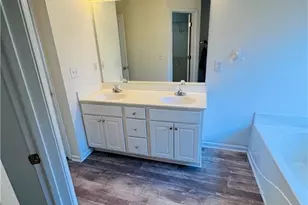 3165 Chandon Ln, Lawrenceville, GA 30044 - Photo 7