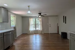 107 S Gates Rd, Pine Mountain, GA 31822 - Photo 9
