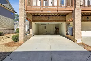 7395 Glisten Ave, Atlanta, GA 30328 - Photo 21