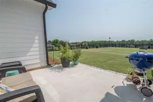 208 Township Dr, Senoia, GA 30276 - Photo 35