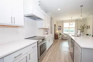 208 Township Dr, Senoia, GA 30276 - Photo 11