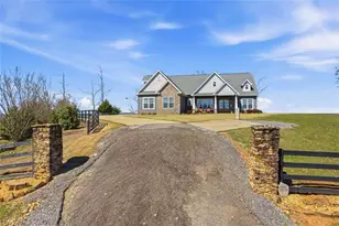 51 County Rd 1024, Cedar Bluff, AL 35959 - Photo 3