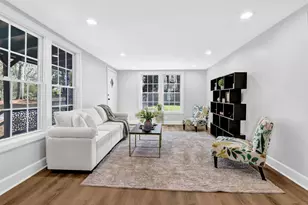 5121 Central Dr, Stone Mountain, GA 30083 - Photo 9