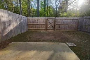 221 Auburn Valley Wy, Auburn, GA 30011 - Photo 13