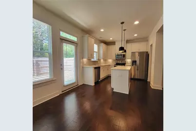 221 Auburn Valley Way, Auburn, GA 30011 - Photo 9