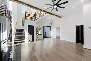 1927 Memorial Dr SE, Atlanta, GA 30317 - Photo 9