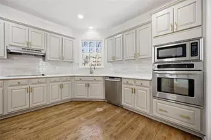 745 Woodrow Dr, Lawrenceville, GA 30043 - Photo 11