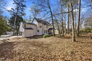 745 Woodrow Dr, Lawrenceville, GA 30043 - Photo 35