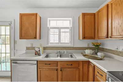 4741 Bob White Run, Lithonia, GA 30038 - Photo 9