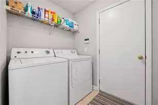 4090 Clarks Tr, Douglasville, GA 30135 - Photo 17