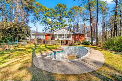 881 Rockbridge Road, Lilburn, GA 30047 - Photo 35