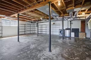 2091 Napoli Cir, Conyers, GA 30012 - Photo 31