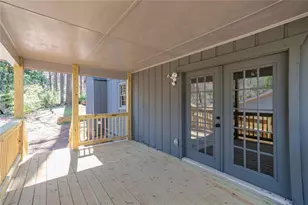 601 Raven Springs Trail, Stone Mountain, GA 30087 - Photo 41