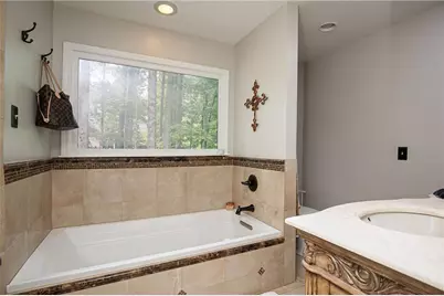 1821 Bromley Way NE, Roswell, GA 30075 - Photo 31