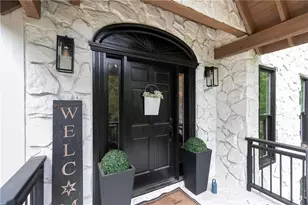 1821 Bromley Way NE, Roswell, GA 30075 - Photo 5