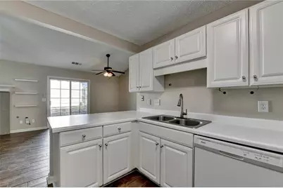 2030 Britley Park Crossing, Woodstock, GA 30189 - Photo 7