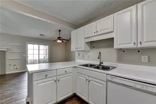 2030 Britley Park Crossing, Woodstock, GA 30189 - Photo 7