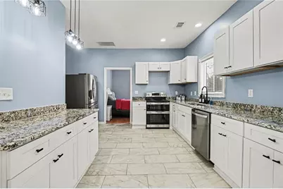 1382 Elizabeth Lane, Atlanta, GA 30344 - Photo 9