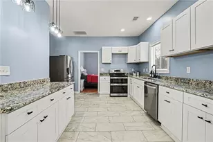 1382 Elizabeth Ln, Atlanta, GA 30344 - Photo 9