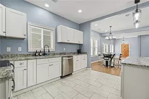 1382 Elizabeth Ln, Atlanta, GA 30344 - Photo 11