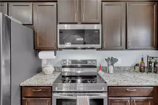 124 Macalester Dr, Newnan, GA 30265 - Photo 9