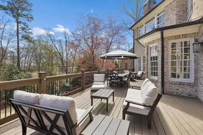 4583 Stella Drive, Atlanta, GA 30327 - Photo 71