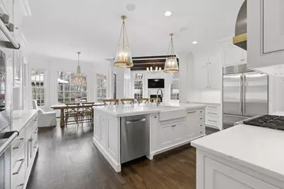 4583 Stella Drive, Atlanta, GA 30327 - Photo 15