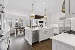 4583 Stella Dr, Atlanta, GA 30327 - Photo 15