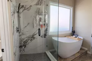 2195 Oakpointe Ct, Buford, GA 30519 - Photo 9