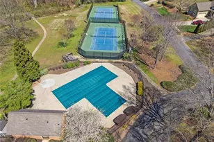 1718 Barrington Cir, Marietta, GA 30062 - Photo 47