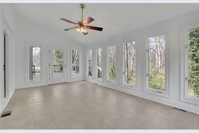 1718 Barrington Circle, Marietta, GA 30062 - Photo 15