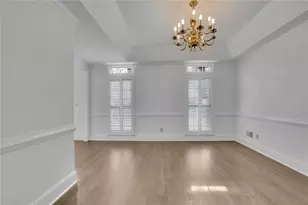 1718 Barrington Cir, Marietta, GA 30062 - Photo 7